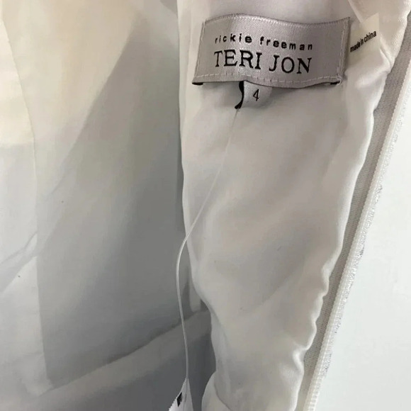 Teri Jon Dress Fit & Flare White Blue Floral Jacquard Cocktail 229240 Wedding - Picture 13 of 16